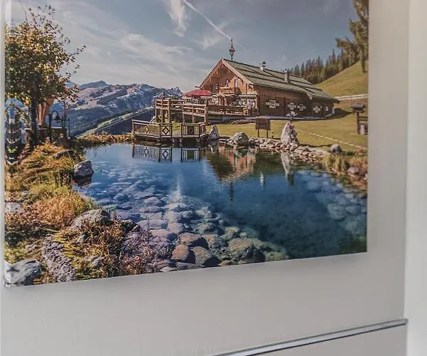 Hotel Kronenburger Alm